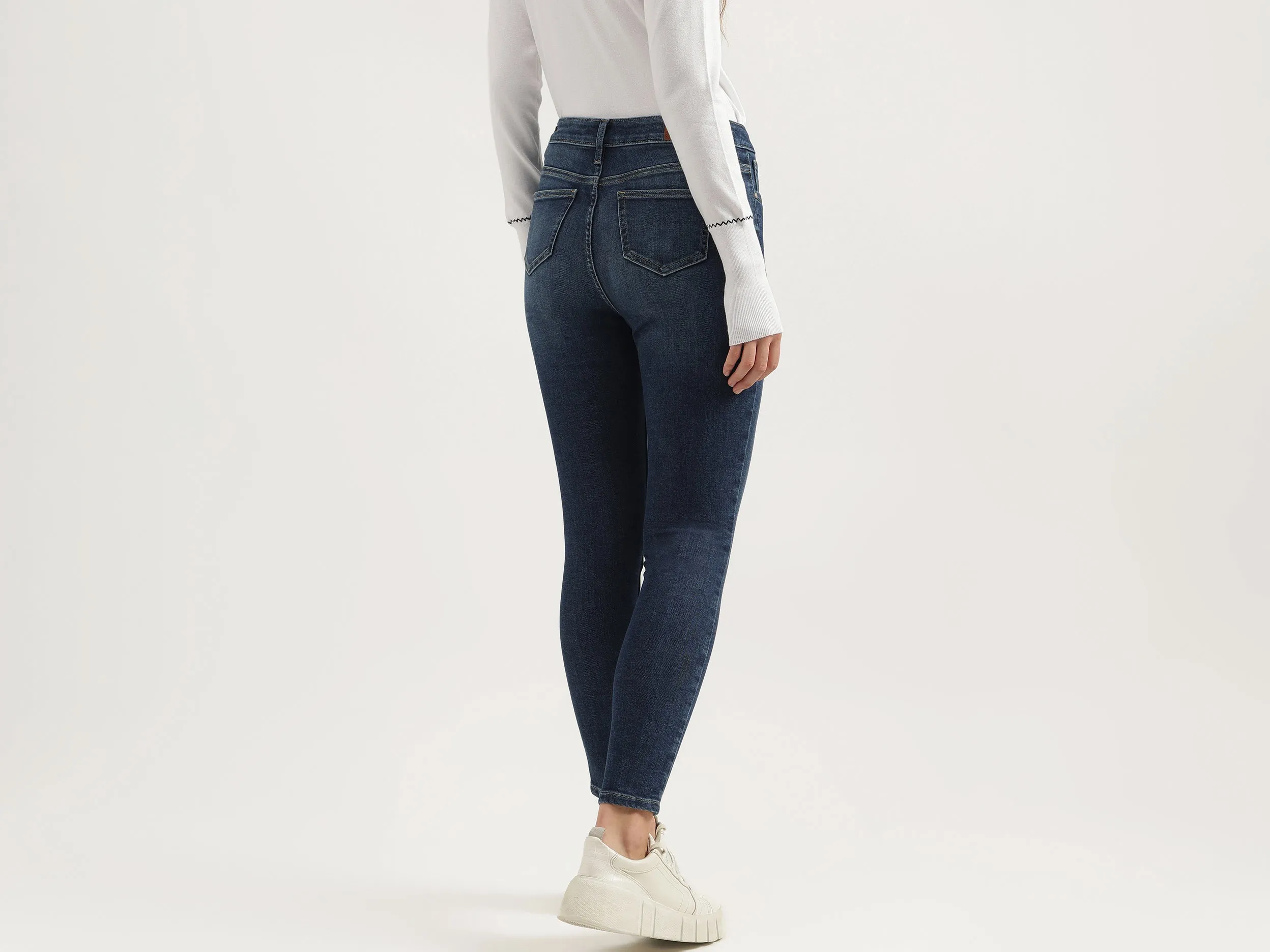 Solid Skinny Fit Jeans