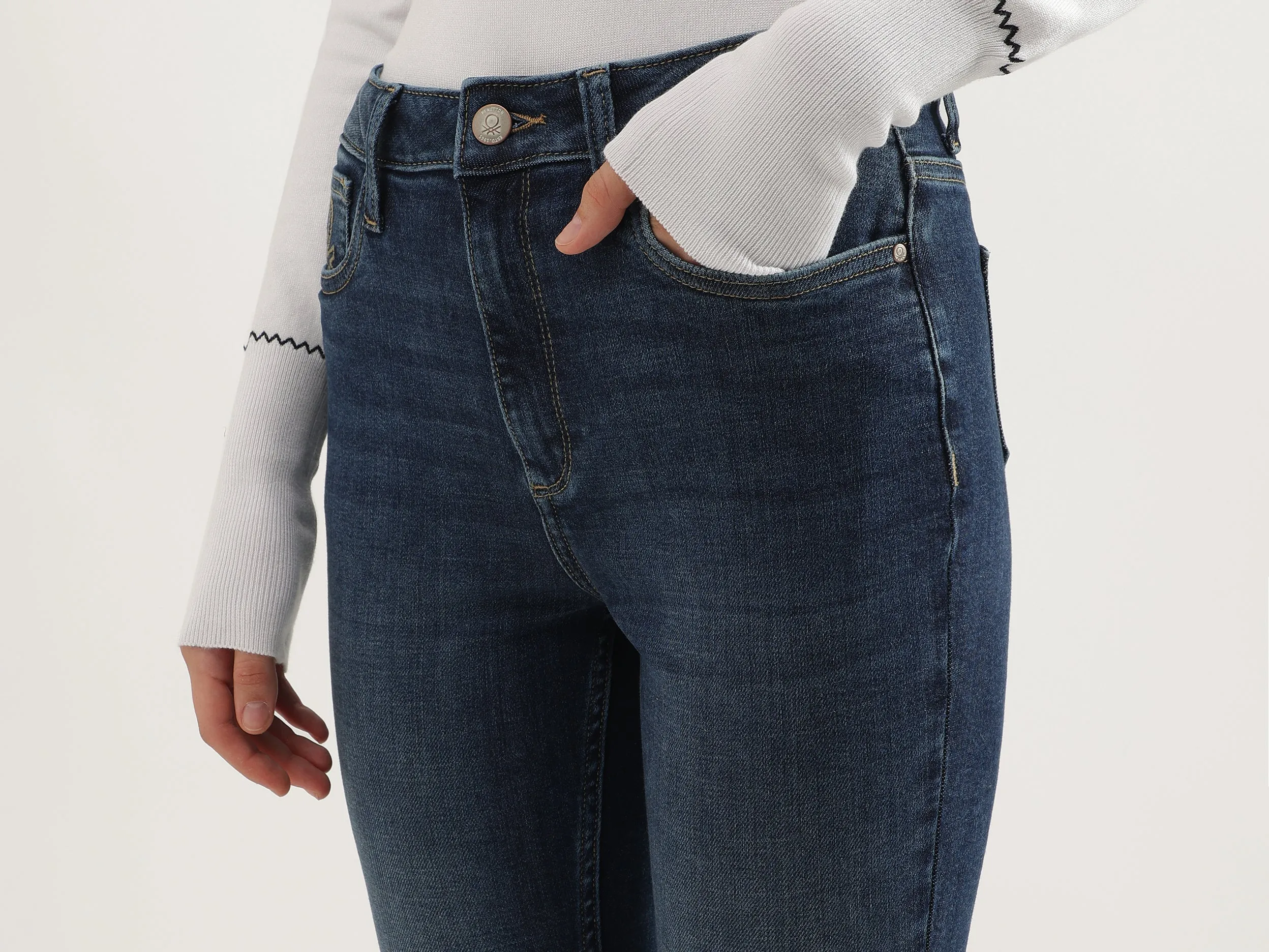 Solid Skinny Fit Jeans