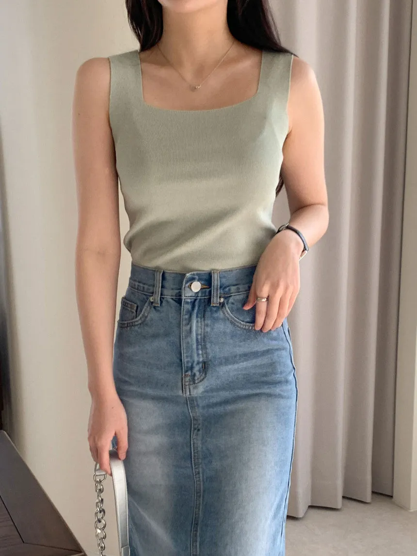 Square-Neck Knit Sleeveless
