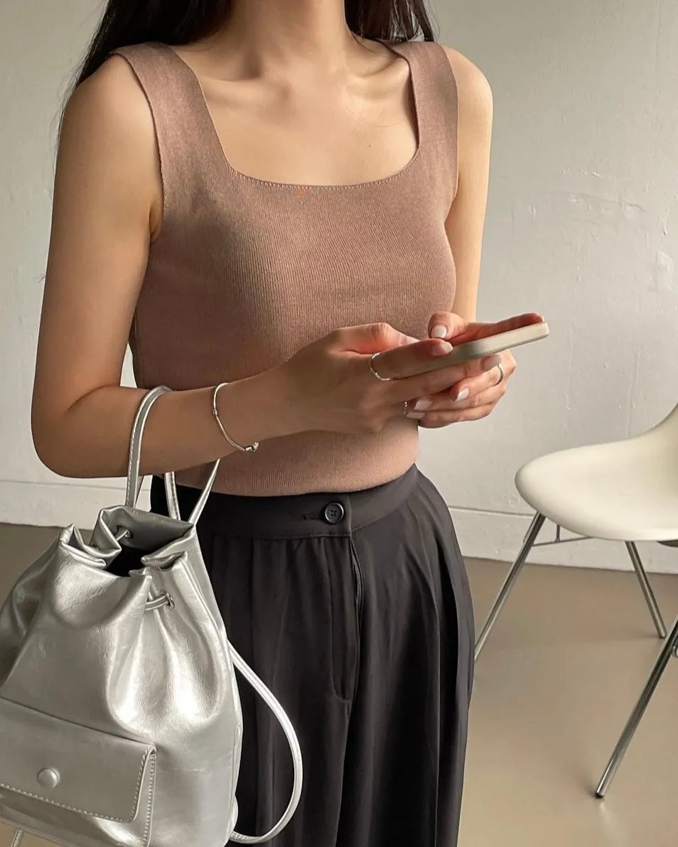 Square-Neck Knit Sleeveless
