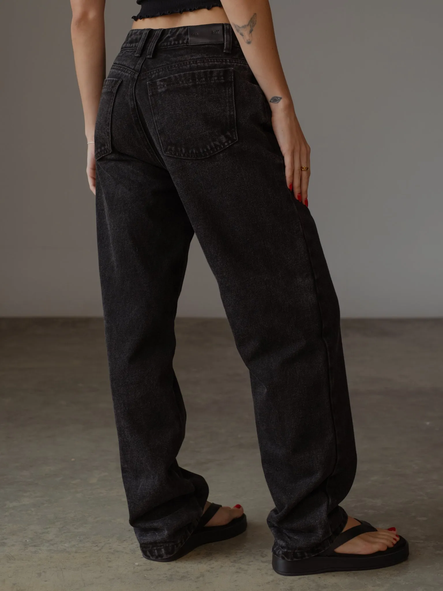 STRAIGHT REGULAR JEAN  - DEEP BLACK