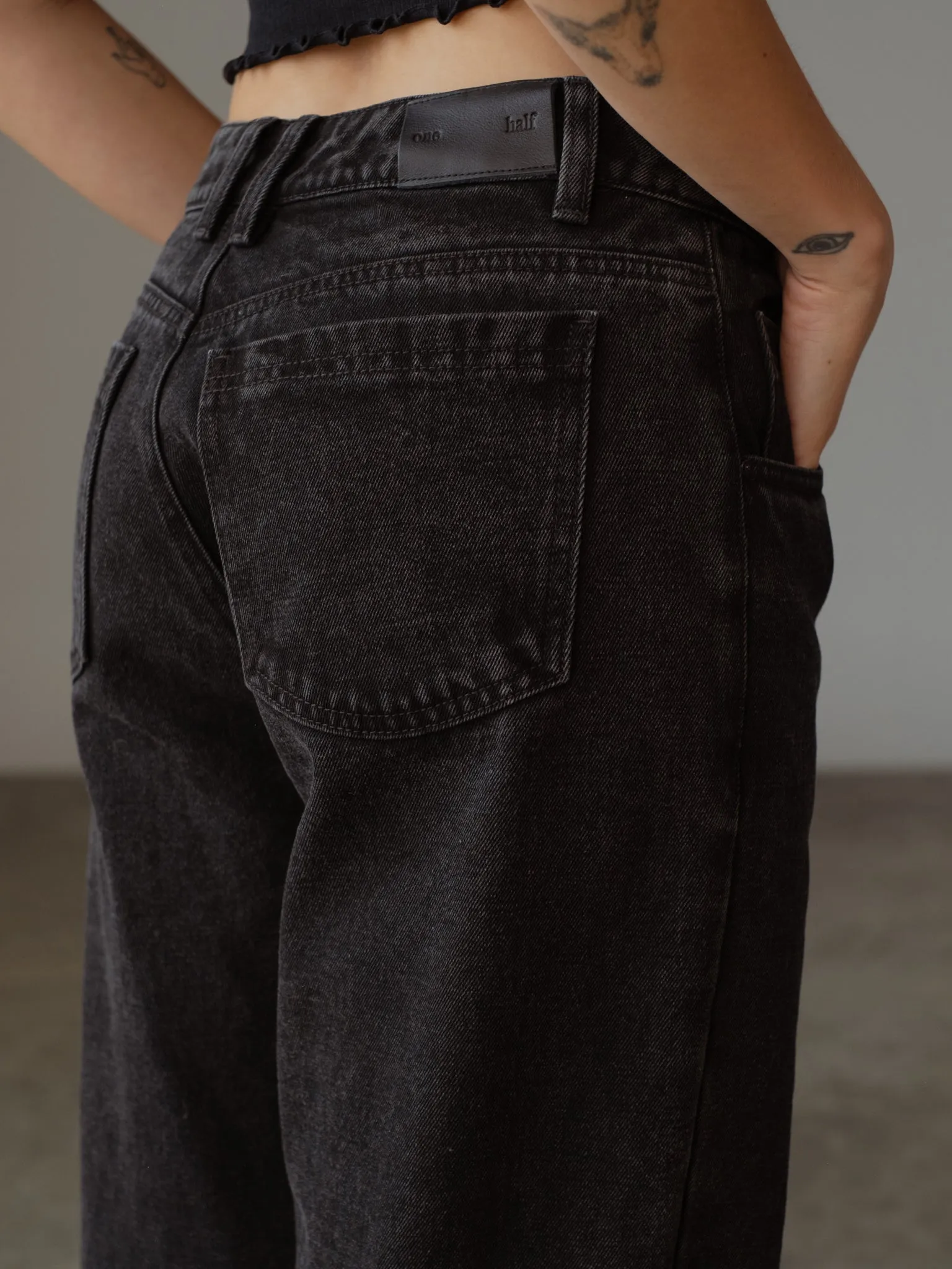 STRAIGHT REGULAR JEAN  - DEEP BLACK