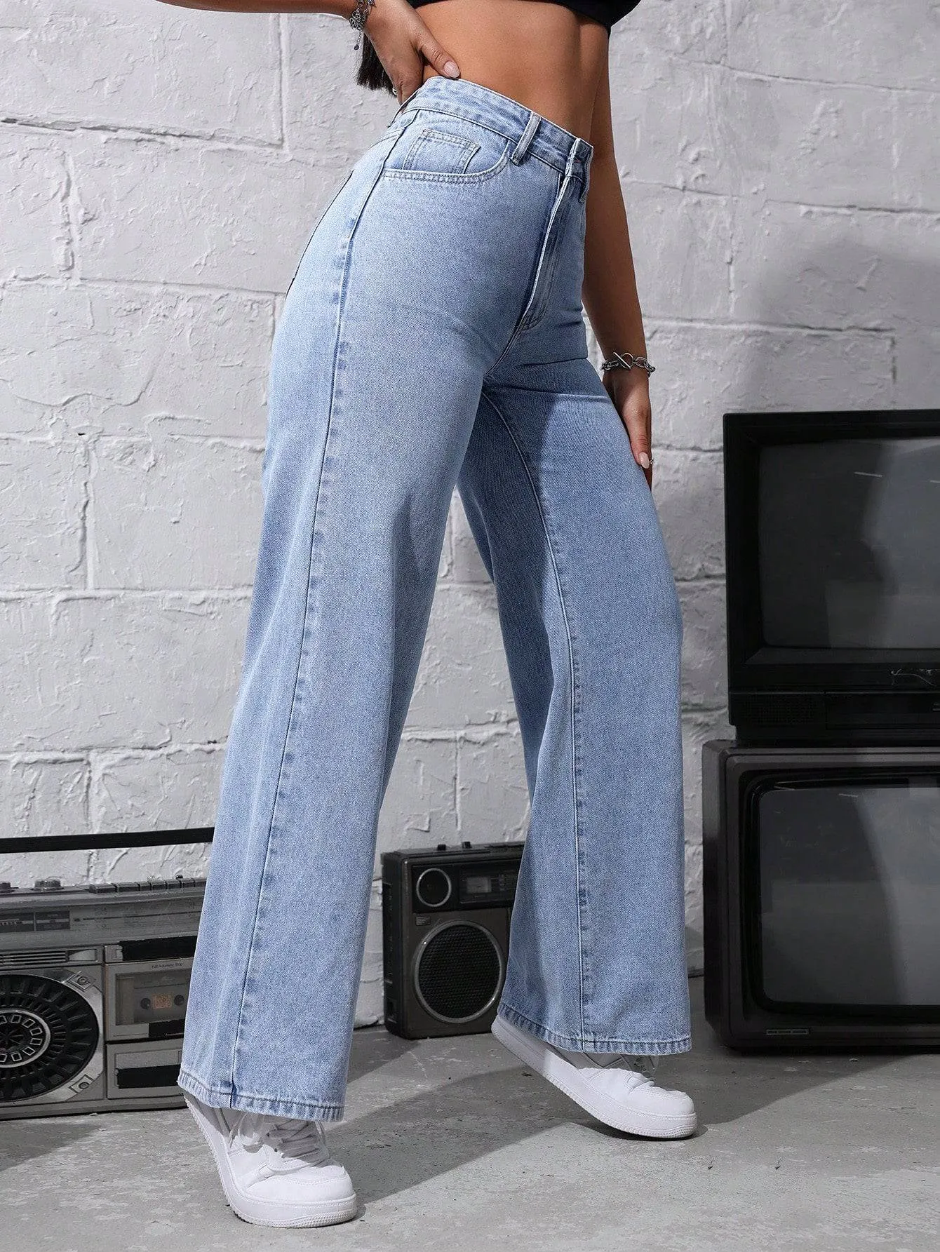 Sunlit Sway Ultra-Stretch Straight Leg Denim