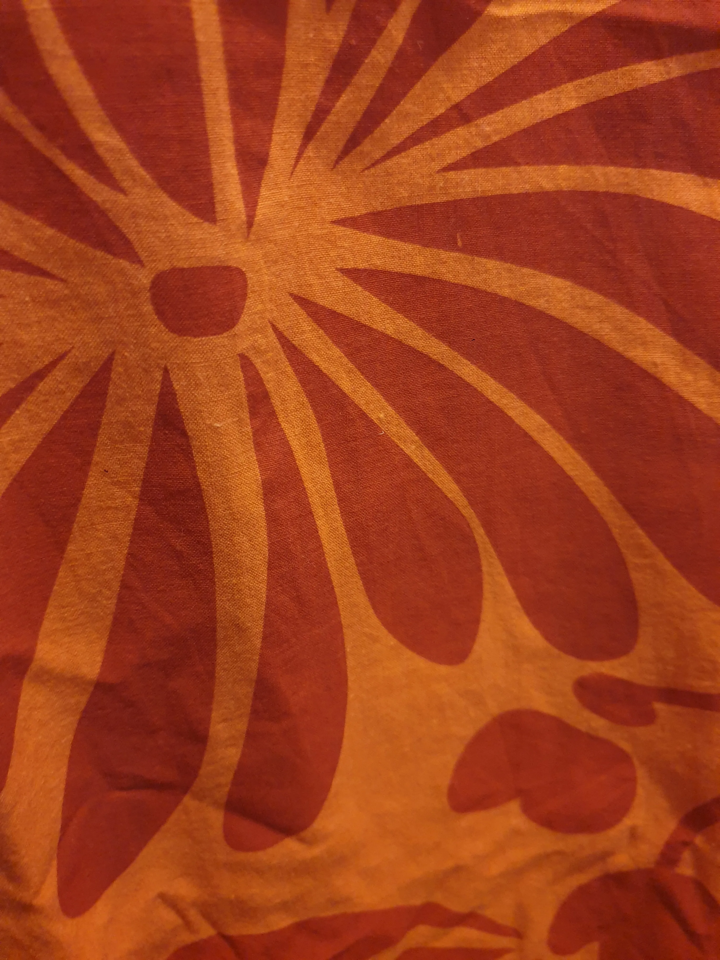 Theadora Jones red print top size L