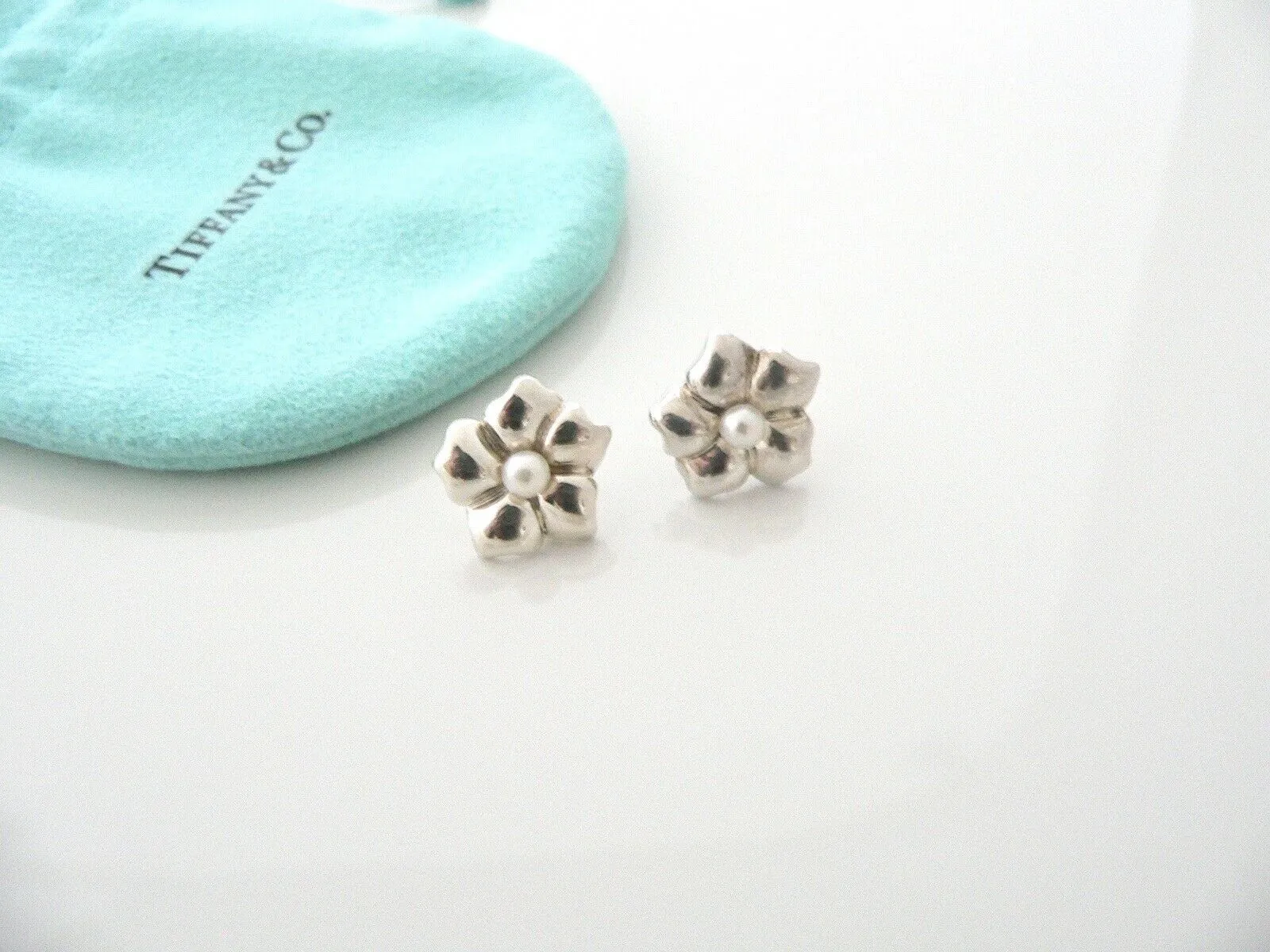 Tiffany & Co Silver Pearl Flower Earrings Studs Gift Pouch Nature Lover Garden
