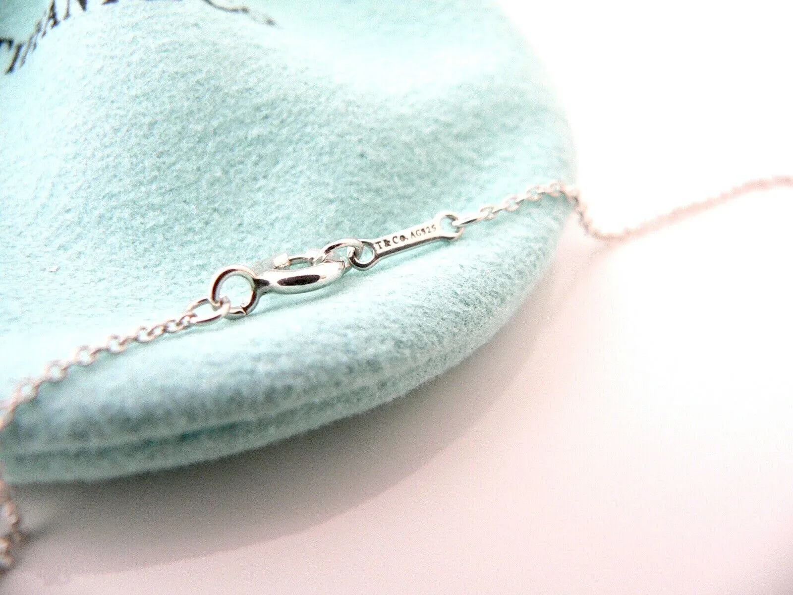 Tiffany & Co Venezia Luce Necklace Pendant Charm Chain Picasso 18 In Love Gift