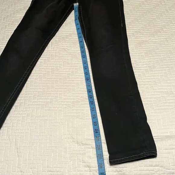True Religion Skinny Jeans, Black, Size 25