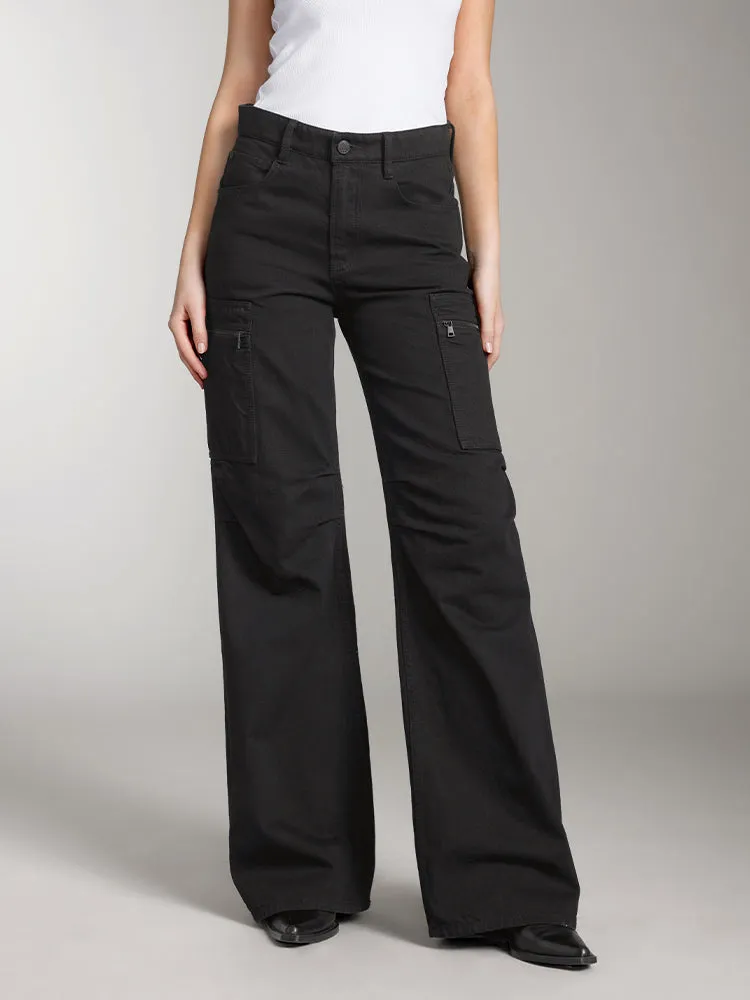 Utility Fit Jeans