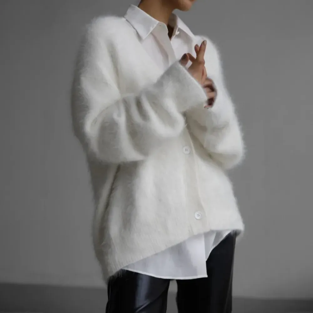 Valina - Elegant Fluff Cardigan