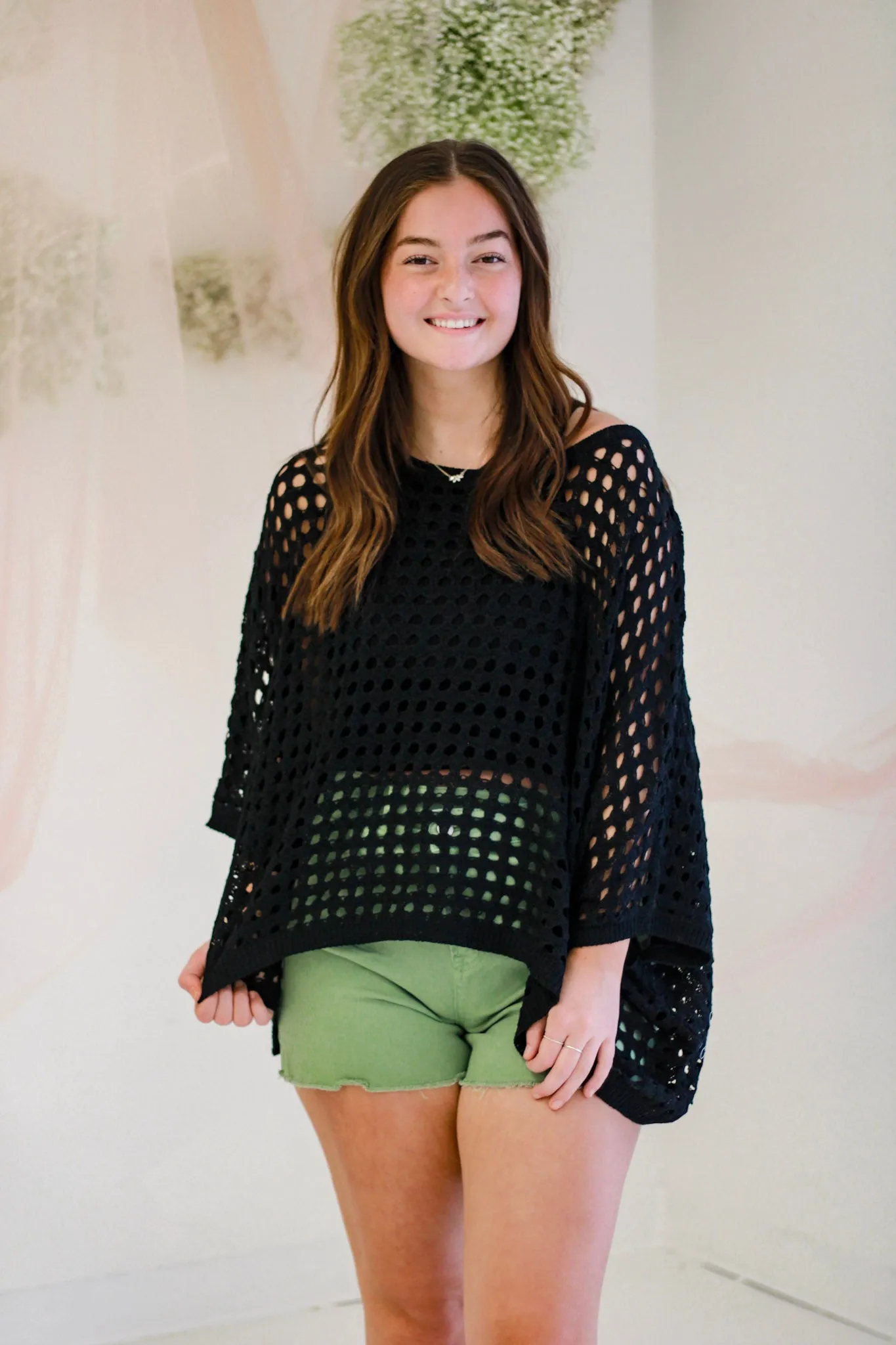 Versatile Ease Dolman Sleeve Loose Fit Top in Black