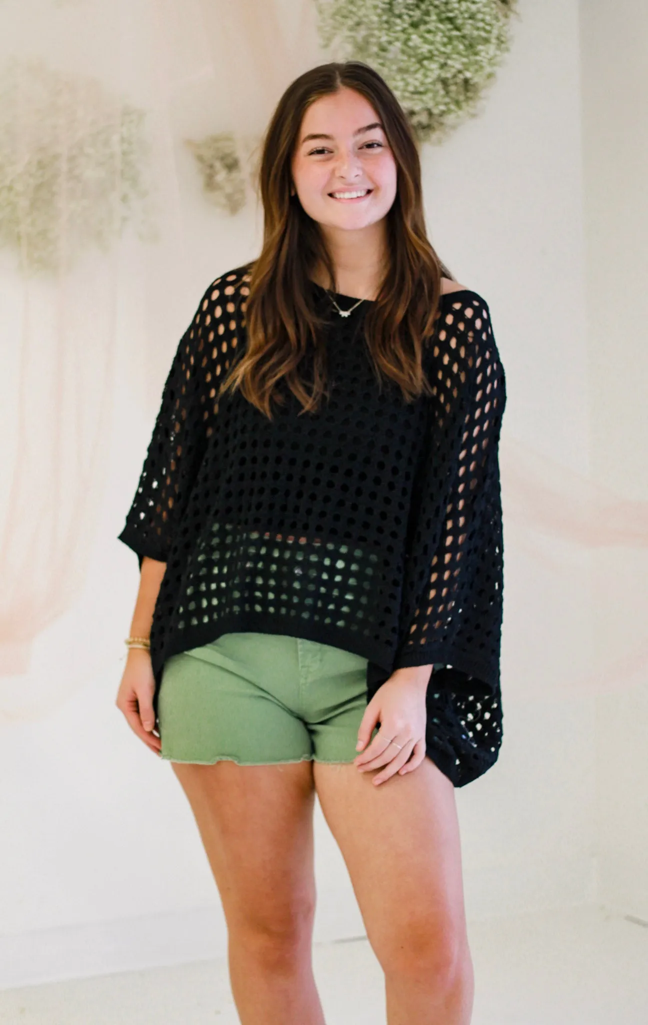 Versatile Ease Dolman Sleeve Loose Fit Top in Black