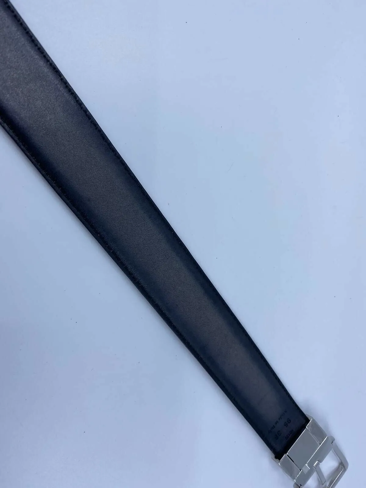 Versatile Reversible Scritto Leather Belt