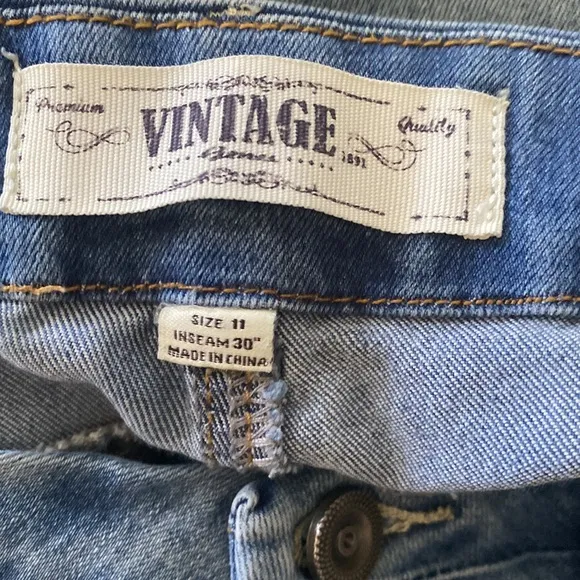 Vintage jeans size 11 in perfect condition