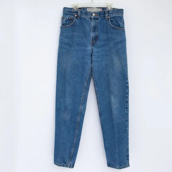 Vintage Levi’s high waist high rise Mom jean 550 Y2K vibe medium wash tapered 10