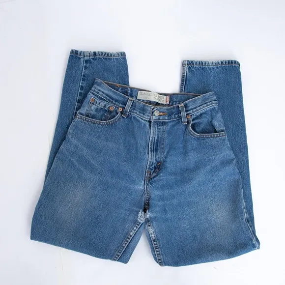 Vintage Levi’s high waist high rise Mom jean 550 Y2K vibe medium wash tapered 10