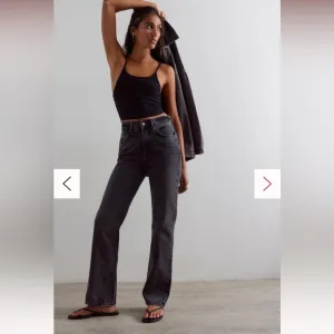 We The Free Xena Slim Straight Jeans NWT