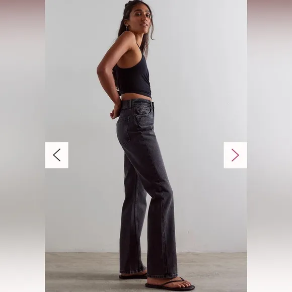 We The Free Xena Slim Straight Jeans NWT