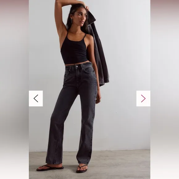 We The Free Xena Slim Straight Jeans NWT