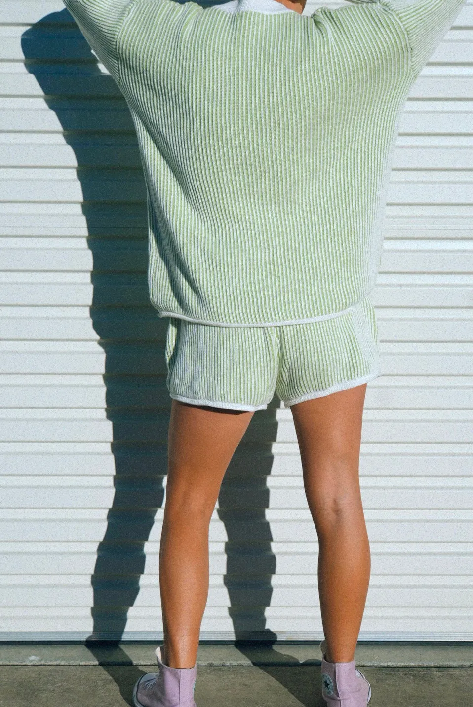 Winter waves chunky knit short - Pale green / white - Ladies