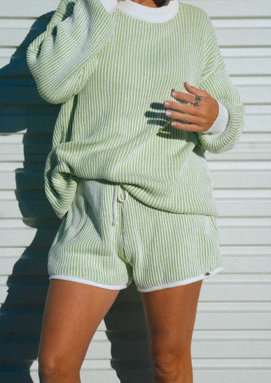 Winter waves chunky knit short - Pale green / white - Ladies