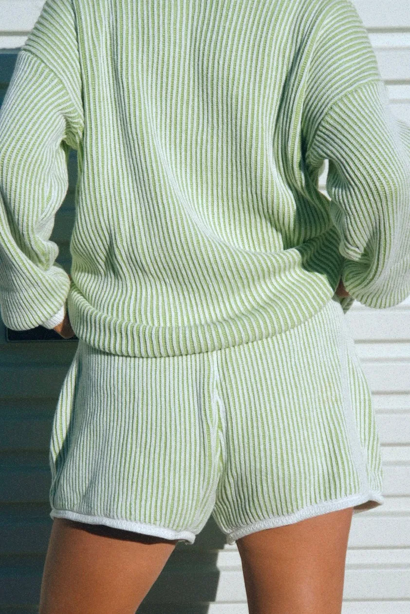 Winter waves chunky knit short - Pale green / white - Ladies