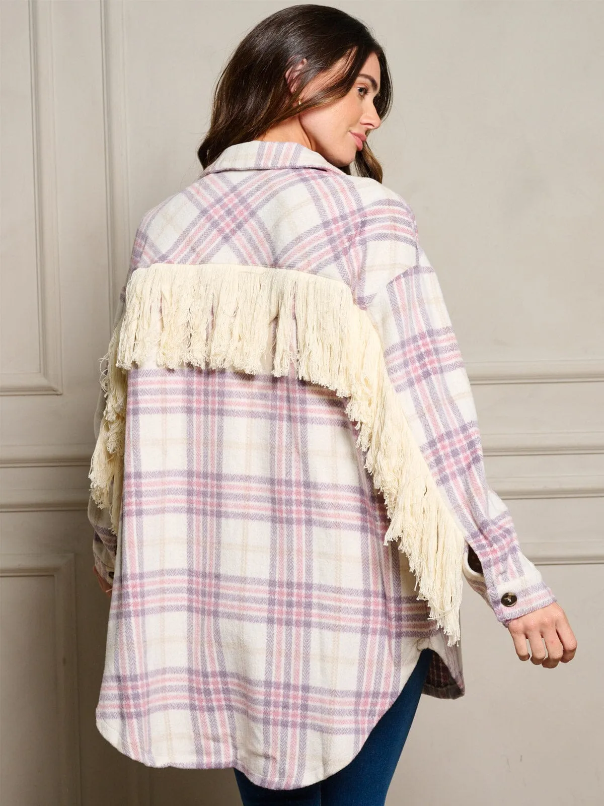 WOMEN'S LONG SLEEVE BUTTON UP FRINGE BACK DETAILED PLAID JACKET