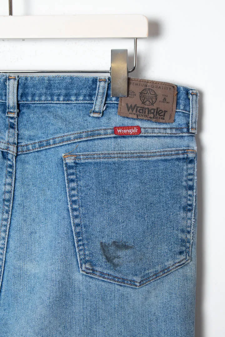 Wrangler Regular Fit Denim Jeans (W36 x L27)