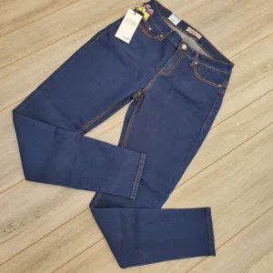 YANEL JEAN SIZE 22