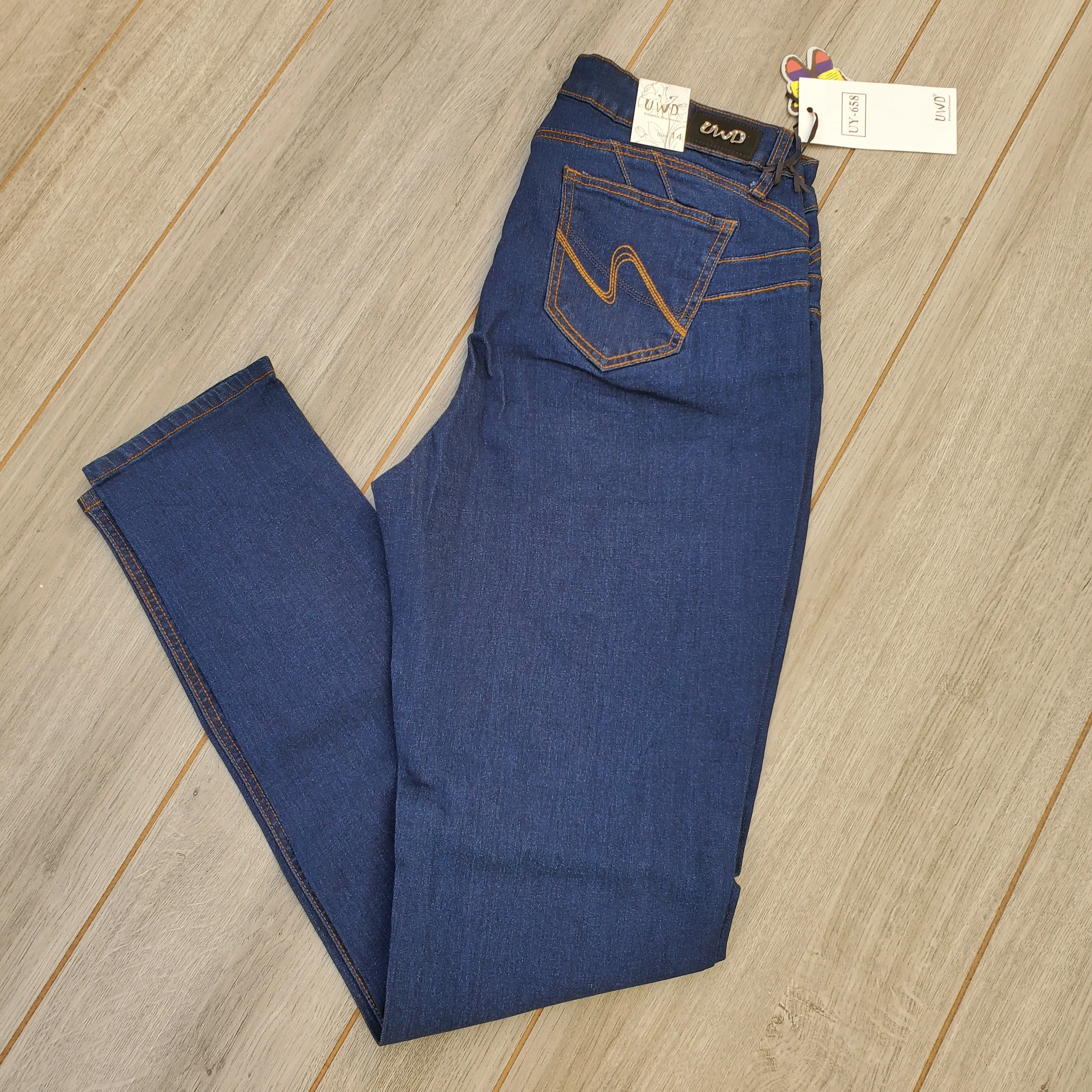 YANEL JEAN SIZE 22
