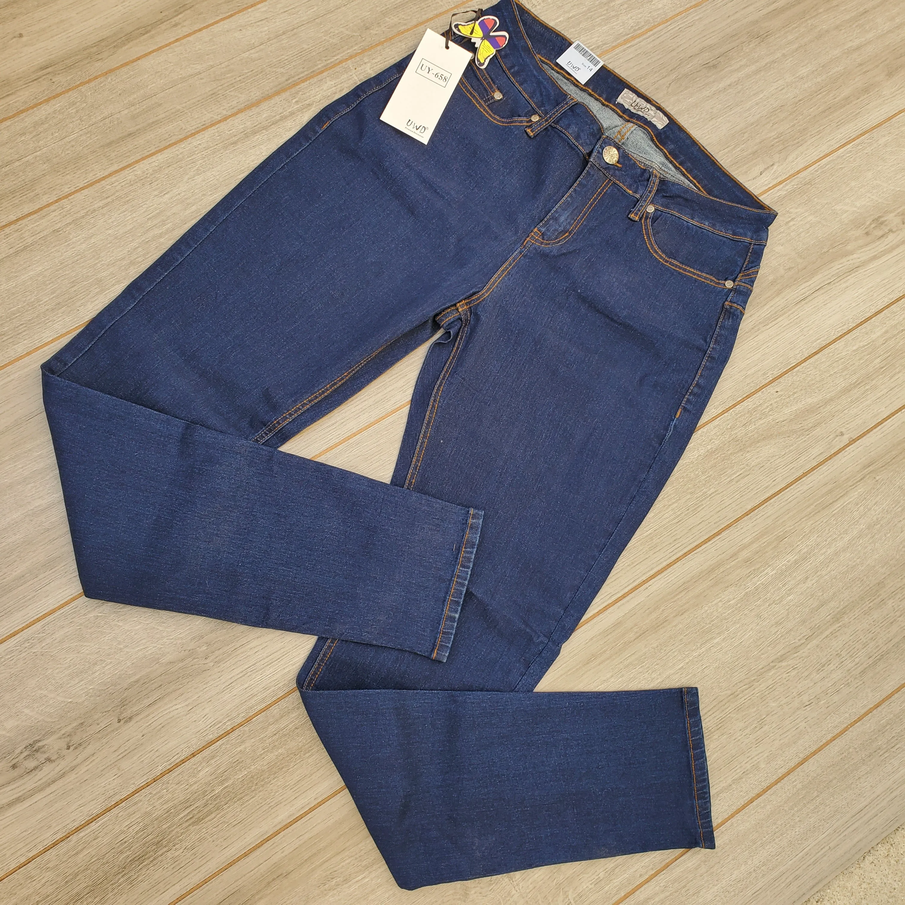 YANEL JEAN SIZE 22