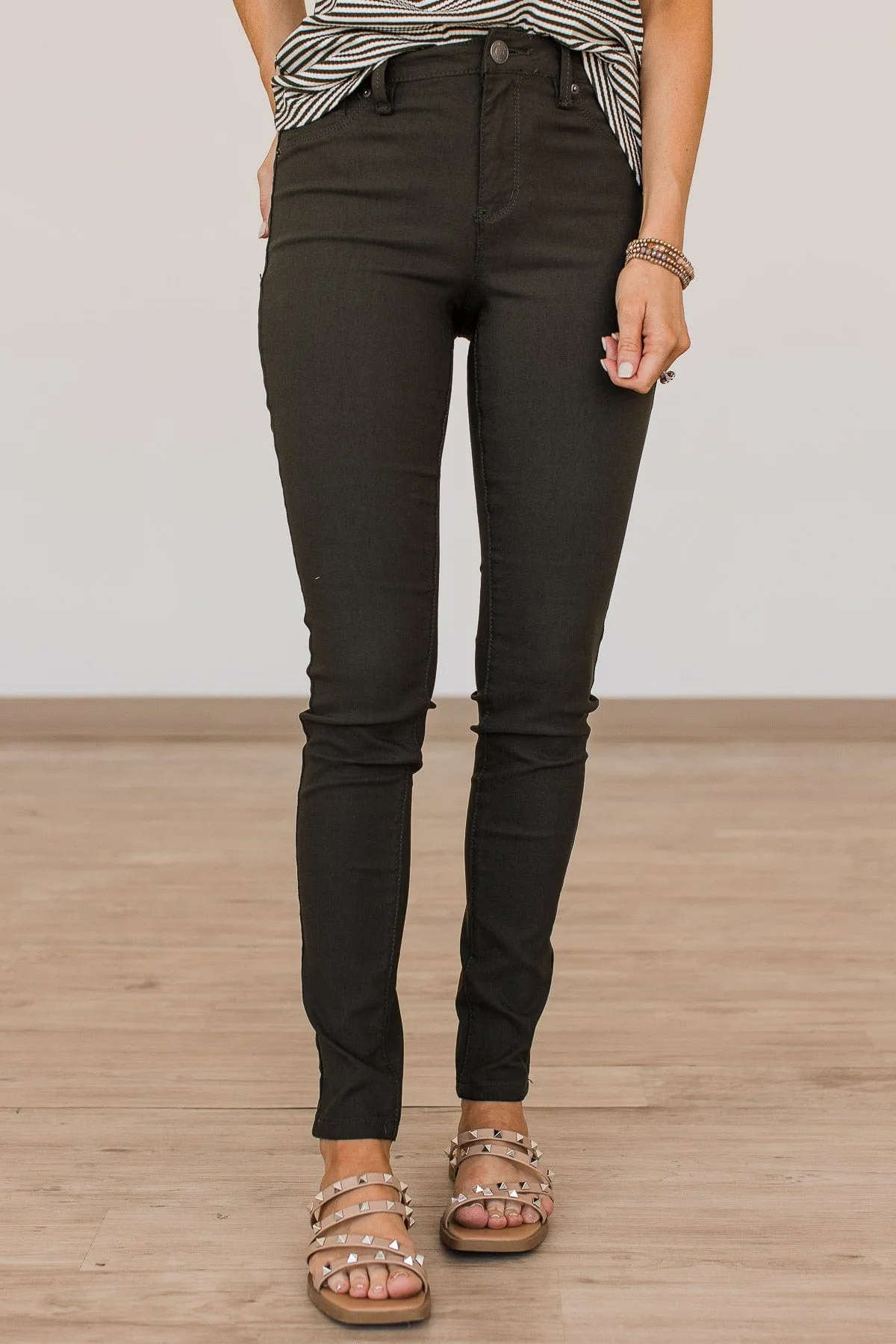 YMI Mid-Rise Jeggings- Olivia Wash