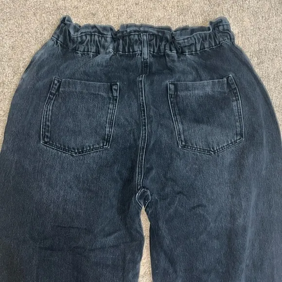ZARA Baggy Slouchy Fit Paperbag Jeans High Waist Cropped Ankle Faded Black 8