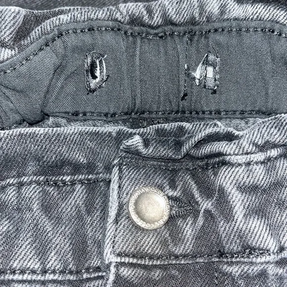 ZARA Baggy Slouchy Fit Paperbag Jeans High Waist Cropped Ankle Faded Black 8